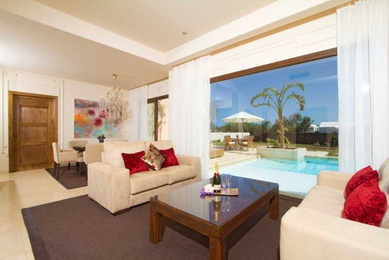 Gran Alondra Hotel ปูแอร์โตเดลคาร์เมน ภายนอก รูปภาพ